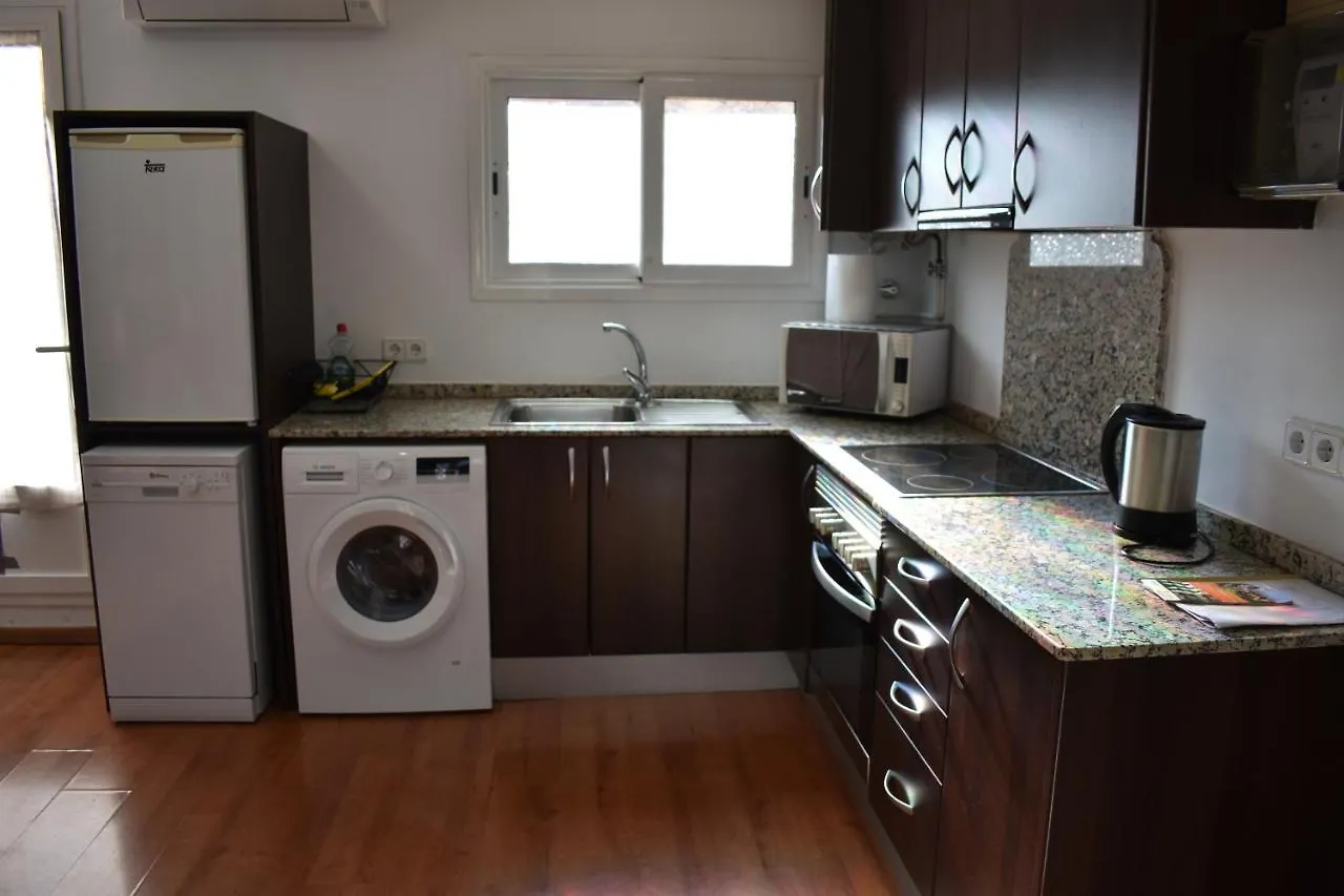 Apartamentos Barcelona - Iberia 0*,