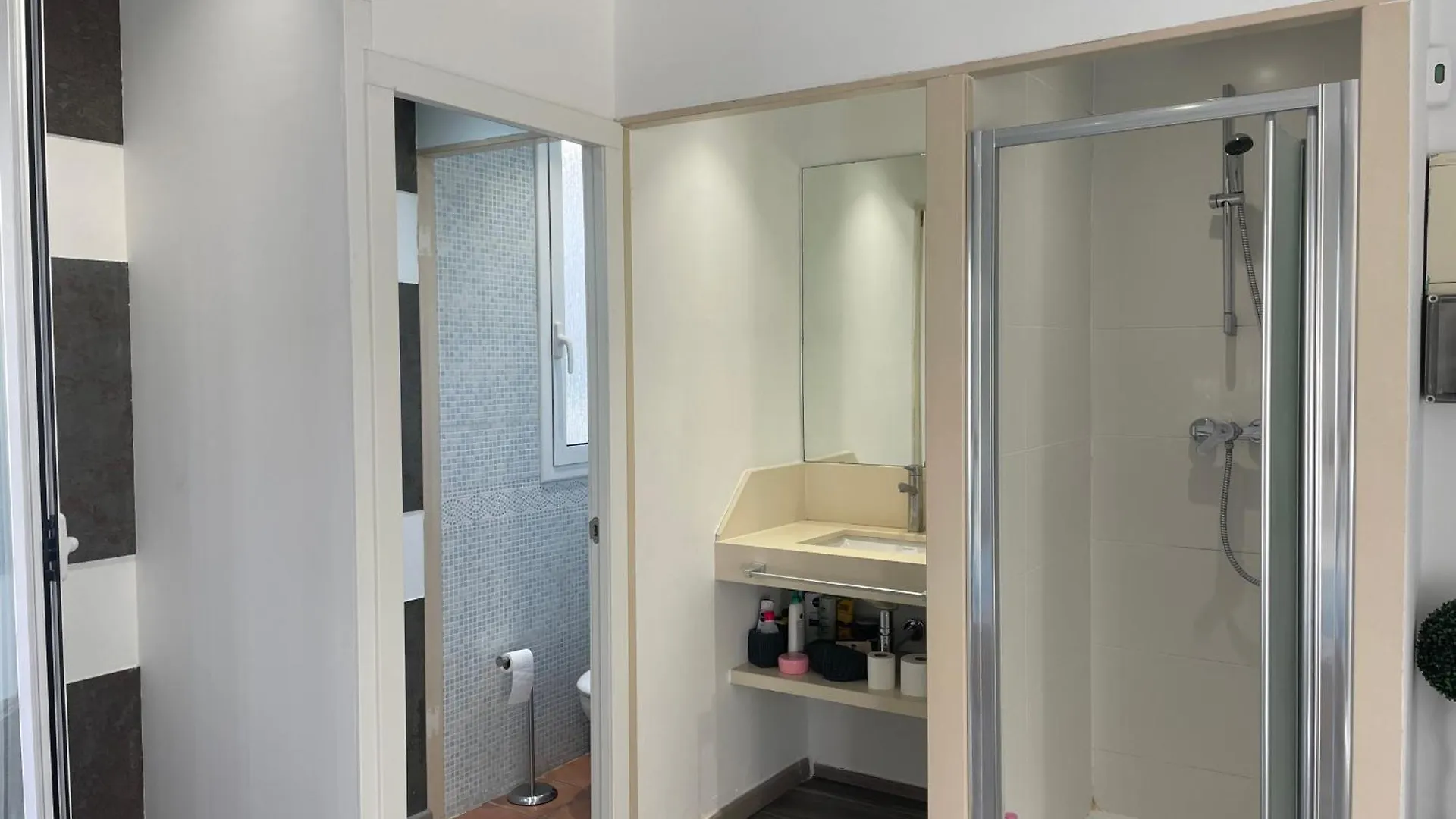 Apartamentos Barcelona - Iberia 0*,  Spagna